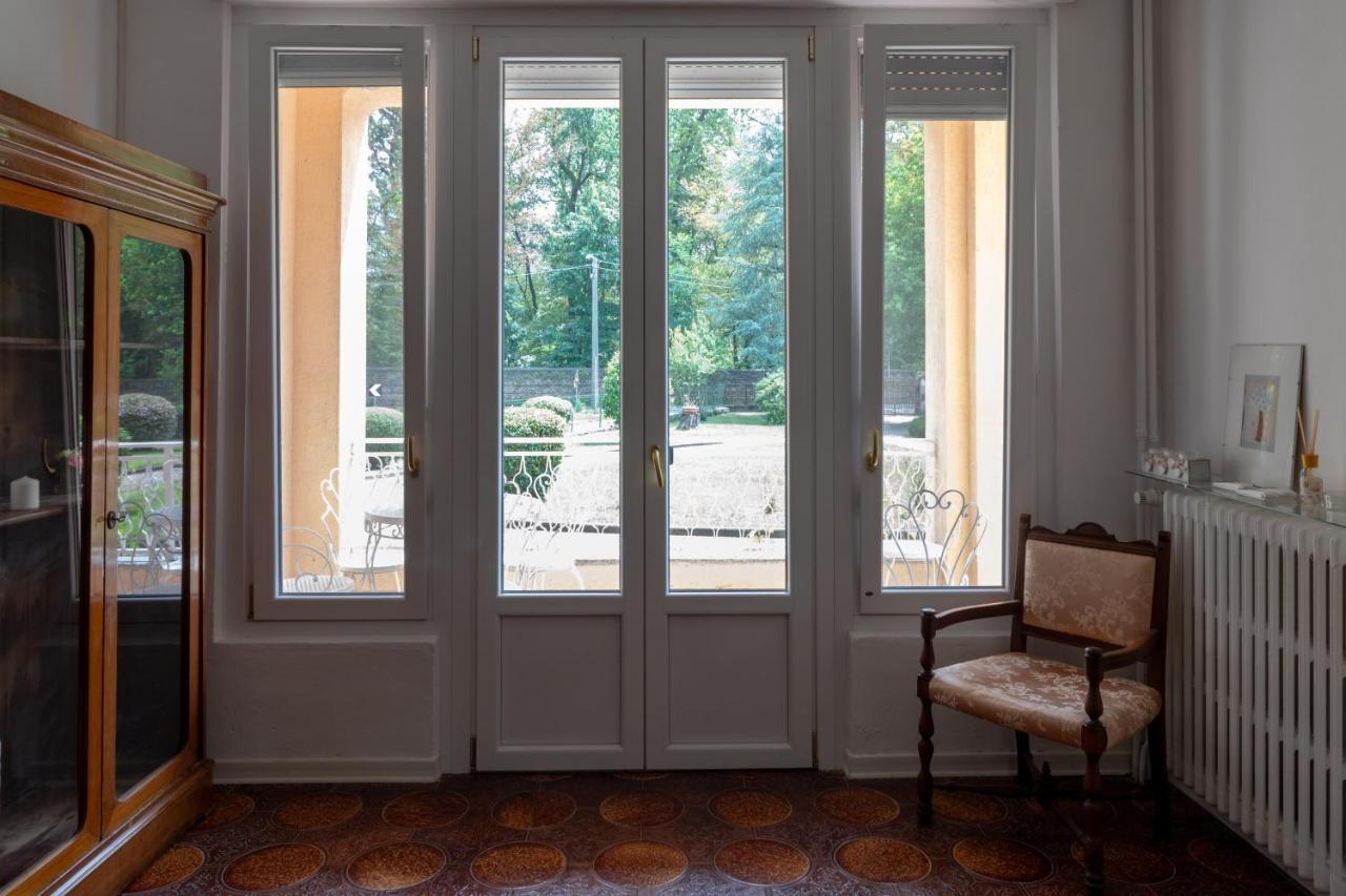 Maison Cecile Appartamento In Villa. Host Marianna Aglie Ngoại thất bức ảnh
